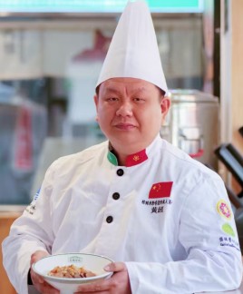 黄超